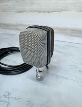 AKG D12 Cardioid Dynamic Microphone