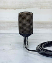 AKG D12 Cardioid Dynamic Microphone