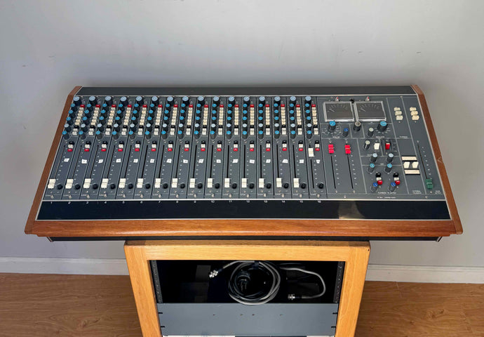 Neve 542 Series 16-Channel Desktop Mixer Console
